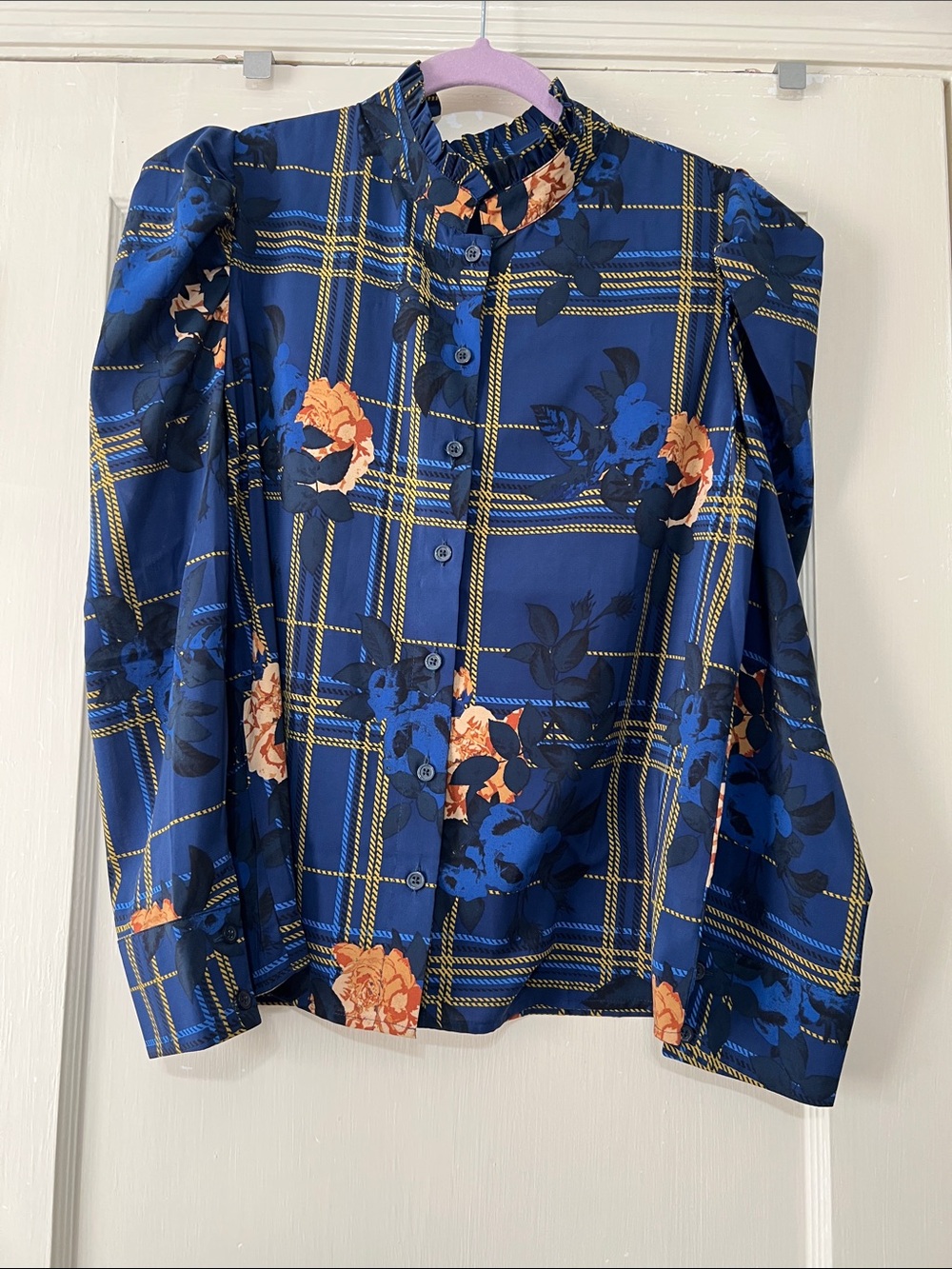 G by Giuliana Navy Plaid Floral Button-Front blouse